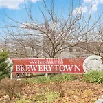 Brewerytown 1Br Balcony Retreat